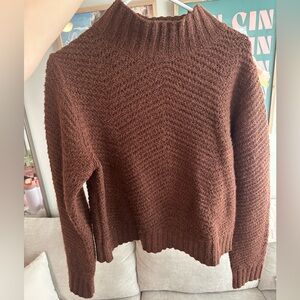 Old Navy Rich Brown Women's Turtleneck Sweater